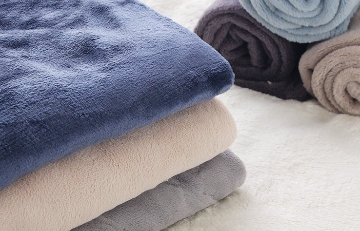 Soft Pet Blanket - Cosy Throw for Dogs & Cats All Seasons - Freddie & Wilson