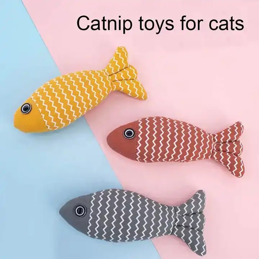 Catnip Fish Kicker Toy - Interactive Plush Cat Toy with Crinkle Sound - Freddie & Wilson