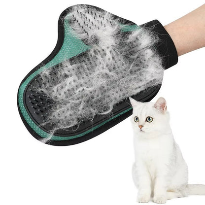 Pet Grooming Glove - Hair Removal & Massage Brush for Cats & Dogs - Freddie & Wilson