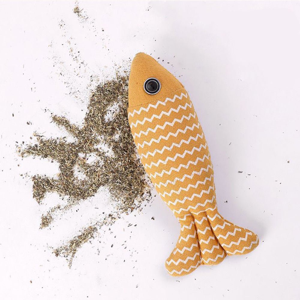 Catnip Fish Kicker Toy - Interactive Plush Cat Toy with Crinkle Sound - Freddie & Wilson
